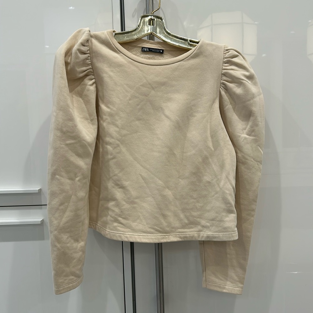 Zara puff sleeve sweatshirt